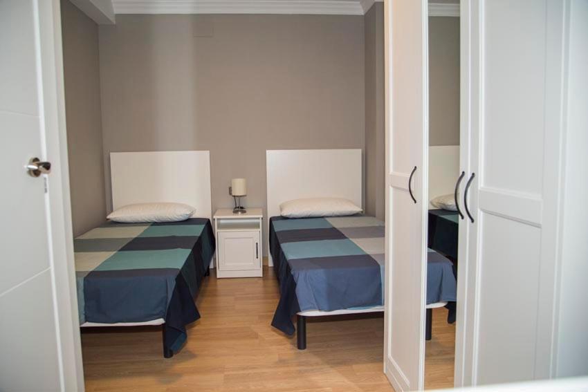 Apartamento Reus 2 - Parking Gratuito Exterior foto